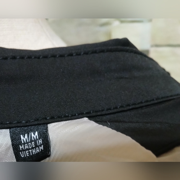 Like New L8 Medium Womens Classic Black Trench Coat - Picture 5 of 7